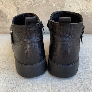 ecco bella zip low bootie
